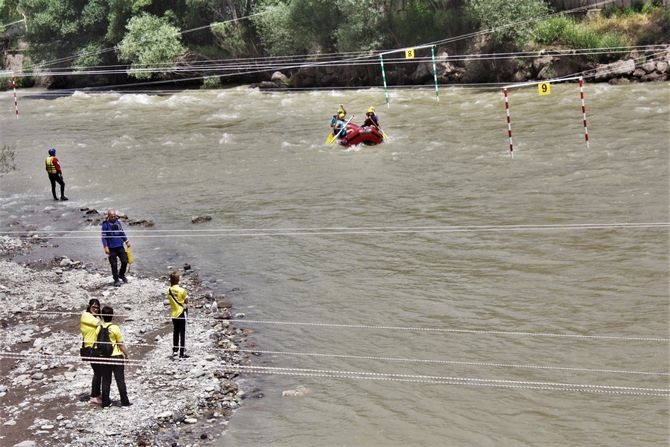 Hakkari rafting’de Türkiye üçüncüsü 7