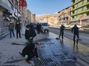 Kısıtlama sessizliğinde temizlik seferberliği