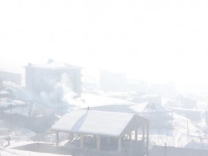 Yüksekova'da yoğun sis