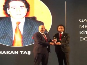 HAKAN TAŞ'A ÖDÜL!