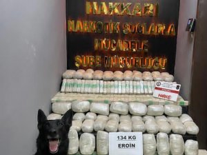 Hakkari-Van karayolunda 134 kilo eroin gele geçirildi