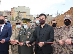 Hakkari'de jandarma konut temeli atıldı