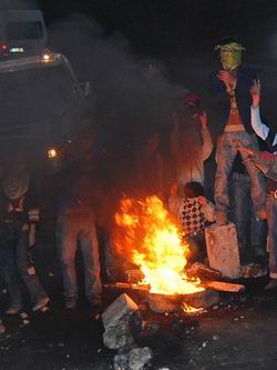 BU DEFA ÇUKURCA (ÇEL) KARIŞTI