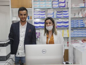 Erdin Eczanesi hizmete açıldı