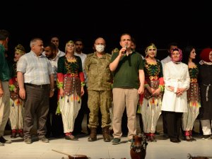 Hakkari'ye gelen heyet Hakkari'ye hayran kaldı