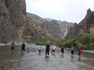 Bestler Dereler, deniz sahillerini aratmıyor