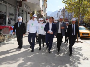 Temiz bir Hakkari için ele kampanyası başlatıldı