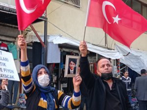 Hakkari'de evlat nöbeti 19. haftasında