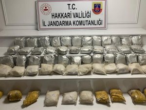 Yüksekova kırsalında 60 kilo eroin ele geçirildi