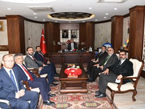 Fakirullahoğlu'dan Vali Akbıyık'a ziyaret