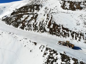 Muş'ta 31 yerleşim yeri ulaşıma açıldı