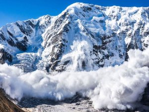 Van, Hakkari için çığ uyarısı