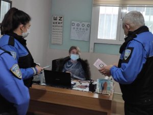 Van polisinden bilgilendirme çalışması