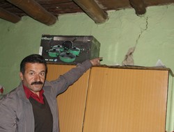 Bu ev ha yıkıldı ha yıkılacak
