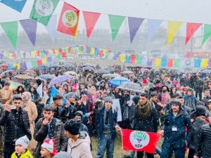 Şemdinli'de Nevruz coşkusu