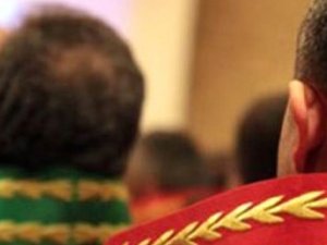 15 Hakim ve Cumhuriyet Savcısı görevden alındı