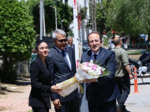 Mersi Valisi Pehlivan, görevine başladı