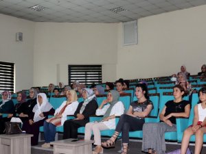 ‘Erken Yaşta Evlilik’ konulu seminer