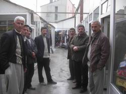 HAKKARİLİ VATANDAŞLAR İŞ İSTİYOR