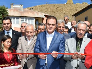 Hakkari Budaklı mezrasında cami temeli atıldı