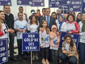 Kadınlar Van Gölü için 430 kilometre yürüdü