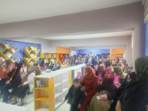 Hakkari'de kadınlara KADES eğitimi verildi