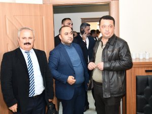 İş İnsanı Kurt'tan seçim teşekkürü
