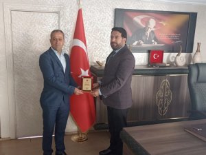 Müftüden Çiftçi’ye teşekkür belgesi