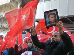 Hakkarili annelerin evlat nöbeti 37'ncı haftada