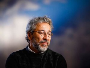 Dündar “en çok arananlar’ listesine eklendi