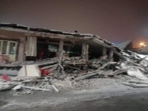 Depremde vefat: 3 bin 381'e yükseldi