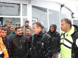 Vali Akbıyık, halkımız yekvücut oldu
