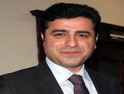 Demirtaş: Bizde Paris, Roma ve Newyork'u istiyoruz