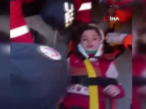 Küçük Selin ve annesi kurtarıldı
