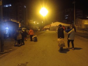Hakkari'de deprem korkuya neden oldu
