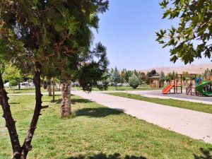 Cizre'de hava sıcaklığı 50 dereceyi gördü