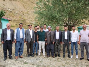 Hakkari yeni emniyet müdürü halkla kaynaşıyor