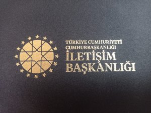 Gazeteci Taş sürekli sarı basın kartını teslim aldı