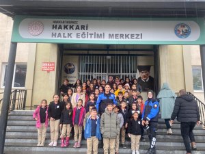 Hakkari polisi Çimenli köyünde