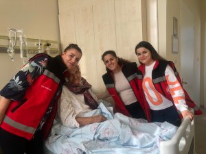 YADES ekibinden doğum günü sürprizi