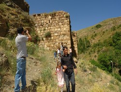 Tarihi kilise onarılmayı bekliyor