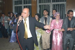 ÖĞRENCİLERDEN EĞLENCE PROGRAMI