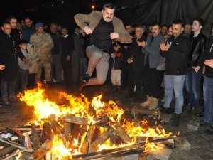 Çukurca'da Nevruz coşku