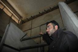 HIRSIZLAR KARANLIKTA BIRAKTI.