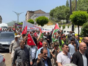 Şemdinli’de İsrail'e lanet yürüyüşü