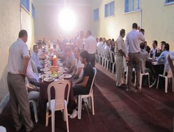 Çocuk tutuklulara iftar yemeği