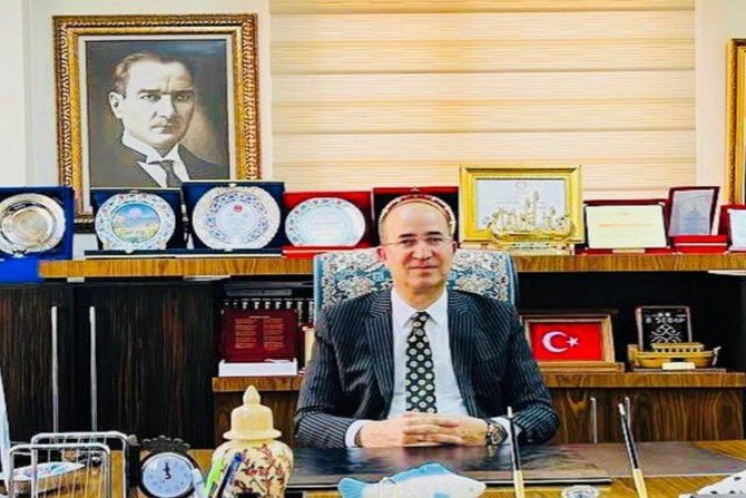 Başkan Büyüksu kalp krizi geçirdi