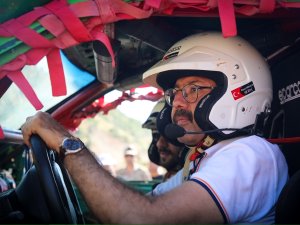 Vali Çelik “Hakkari adrenalin dolu bir şehir"