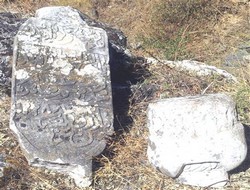 1300 kilo altın aranıyor
