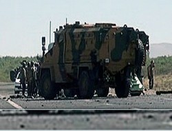 Askeri konvoya saldırı